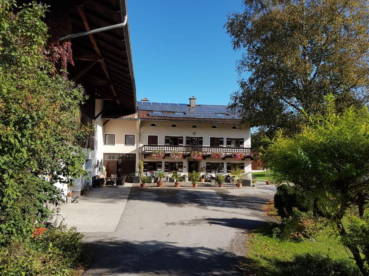 Am Valtlhof Apartment Grabenstatt Exterior photo